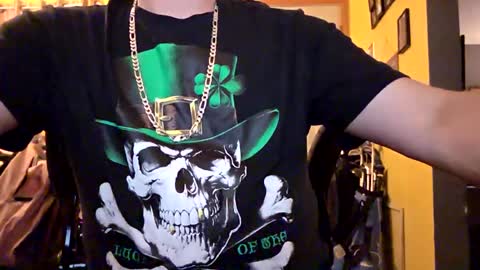 Snapshot of edwardaims_2please chatting on October 7, 2:59 am edwardaims_2please online show from October 7, 2:59 am