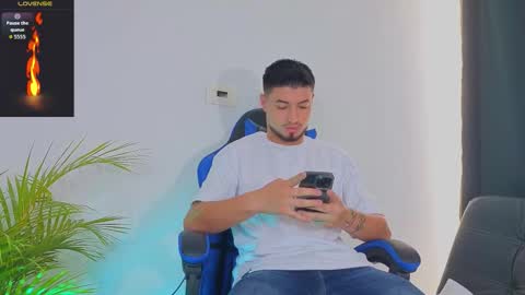 Edward Ross online show from October 19, 4:32 pm