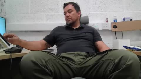 EdM online show from April 23, 1:46 pm