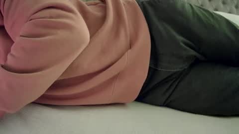 eesmalll online show from January 5, 3:43 am