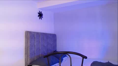 Snapshot of eevil_boys_77 chatting on October 16, 4:37 pm eevil_boys_77 online show from October 16, 4:37 pm