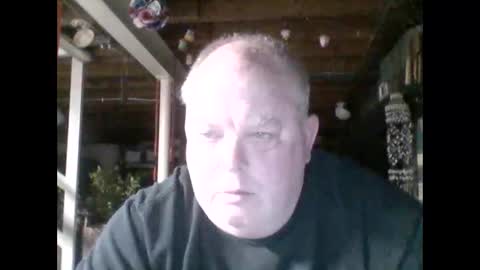 efriff online show from April 24, 11:12 am