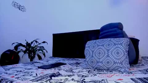 Snapshot of eiden_allenx1 chatting on September 17, 9:32 am eiden_allenx1 online show from September 17, 9:32 am