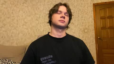 Eitan online show from January 10, 9:06 pm