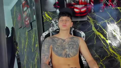 Eithan online show from April 25, 1:41 pm