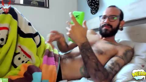 eithan_rune online show from March 19, 12:41 pm