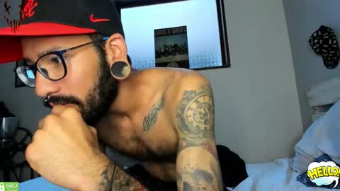 eithan_rune online show from March 17, 11:35 am