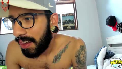 eithan_rune online show from March 22, 1:05 pm