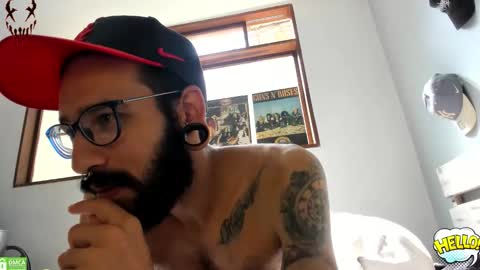 eithan_rune online show from April 2, 2:14 pm