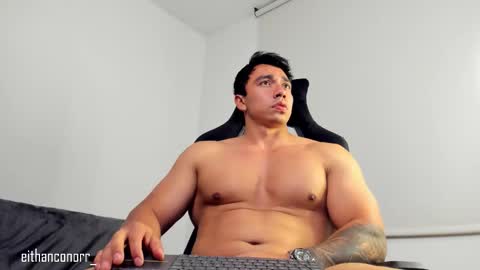 Snapshot of eithanconor1 chatting on October 31, 2:02 am EITHAN CONOR online show from October 31, 2:02 am