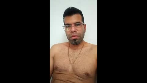 el_lobo01 online show from February 14, 5:52 pm