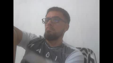 el_principe_veryhot online show from February 10, 5:01 am