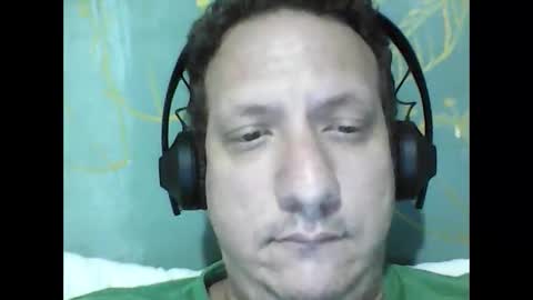 Snapshot of elcamello6 chatting on October 12, 7:35 am elcamello6 online show from October 12, 7:35 am