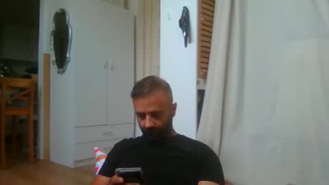 daniel18cmx online show from February 3, 1:36 am