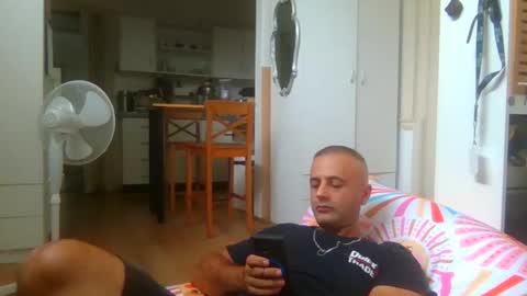 daniel18cmx online show from February 23, 2:24 am