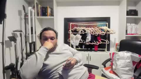 elder_warlock online show from March 19, 2:15 am