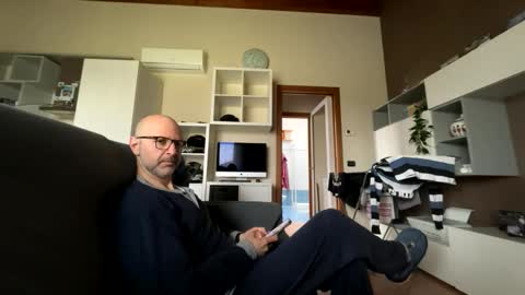 Eldiablo844 online show from May 10, 8:37 am
