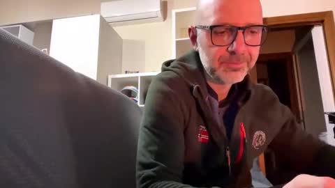 Snapshot of eldiablo844 chatting on January 31, 7:51 pm Eldiablo844 online show from January 31, 7:51 pm