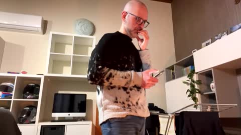 Snapshot of eldiablo844 chatting on February 22, 6:37 pm Eldiablo844 online show from February 22, 6:37 pm