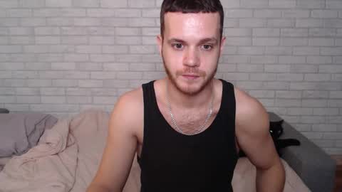 Snapshot of electric_smile chatting on October 26, 7:49 pm Alex online show from October 26, 7:49 pm