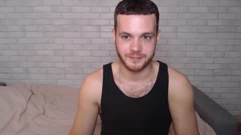 Snapshot of electric_smile chatting on October 29, 1:14 pm Alex online show from October 29, 1:14 pm