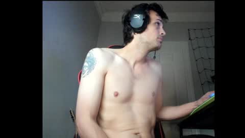 Snapshot of elephantrunkman chatting on December 21, 4:30 am elephantrunkman online show from December 21, 4:30 am