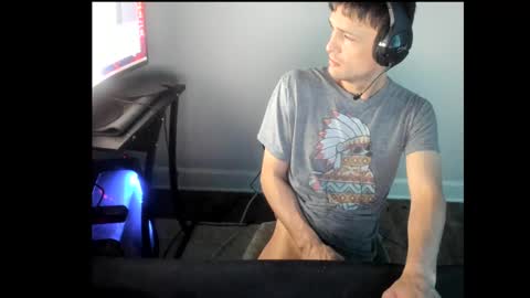 Snapshot of elephantrunkman chatting on February 15, 5:19 am elephantrunkman online show from February 15, 5:19 am