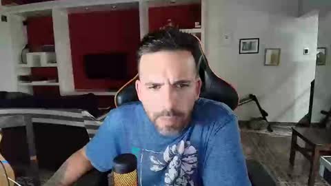 Snapshot of elfetas chatting on December 31, 2:08 am elfetas online show from December 31, 2:08 am