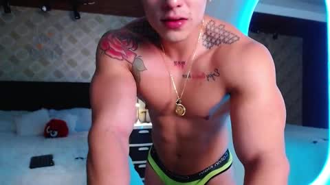 Elian online show from September 18, 4:42 pm