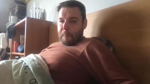 e26 online show from March 1, 10:04 am