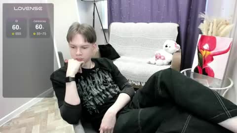 eliotmars online show from May 6, 11:11 am