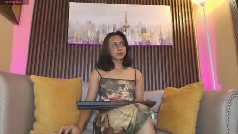 Elisa Sue online show from June 20, 4:50 am