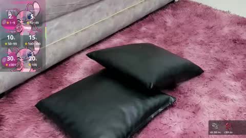 Elliot Stone online show from October 30, 3:52 am