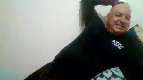 elmario24 online show from February 12, 8:31 am