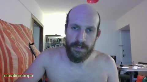 Snapshot of elmatirestrepo chatting on February 5, 3:31 pm Mati Restrepo online show from February 5, 3:31 pm