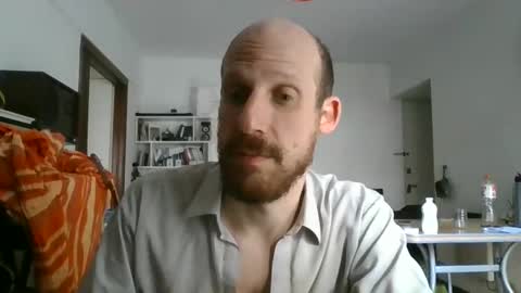 Snapshot of elmatirestrepo chatting on December 10, 7:00 pm Mati Restrepo online show from December 10, 7:00 pm