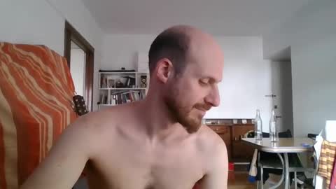 Snapshot of elmatirestrepo chatting on December 31, 12:04 pm Mati Restrepo online show from December 31, 12:04 pm