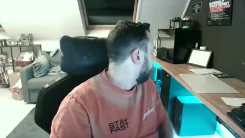 Elmo online show from October 26, 8:11 pm