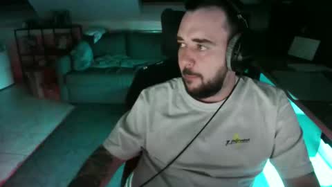 Elmo online show from October 24, 10:44 pm