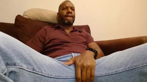 Snapshot of elmorenazogt chatting on February 1, 2:47 am My name is Elmore. Please say hello I like to chat with you. If you have requests or dirty talk please use tip online show from February 1, 2:47 am
