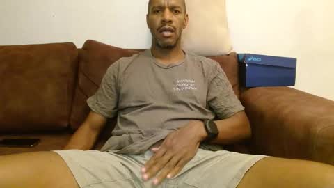 Snapshot of elmorenazogt chatting on March 4, 3:11 am My name is Elmore. Please say hello I like to chat with you. If you have requests or dirty talk please use tip online show from March 4, 3:11 am