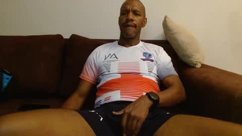 Snapshot of elmorenazogt chatting on February 27, 5:24 am My name is Elmore. Please say hello I like to chat with you. If you have requests or dirty talk please use tip online show from February 27, 5:24 am