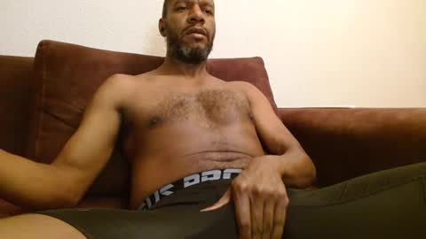 Snapshot of elmorenazogt chatting on February 10, 4:19 am My name is Elmore. Please say hello I like to chat with you. If you have requests or dirty talk please use tip online show from February 10, 4:19 am