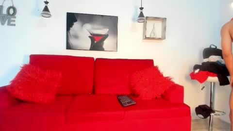 elpekas247 online show from March 28, 7:47 pm