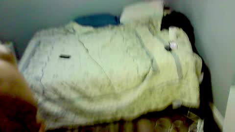 Snapshot of elpouto chatting on October 31, 7:45 am Elpouro online show from October 31, 7:45 am