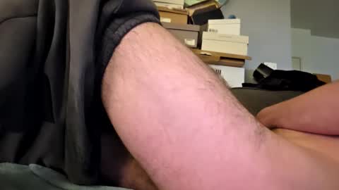 eltonyoo online show from April 21, 5:13 am