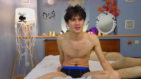 Elvano online show from October 30, 8:16 am