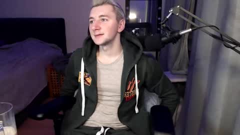 Elvin Vaenight online show from November 29, 11:29 pm