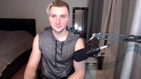 Elvin Vaenight online show from September 9, 9:24 pm