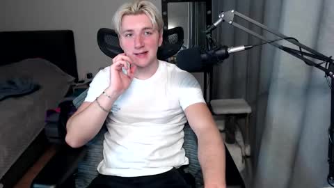 Elvin Vaenight online show from October 5, 11:42 pm